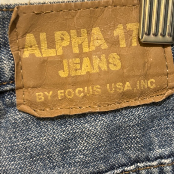 Alpha 17 jeans by Focus - Picture 1 of 7